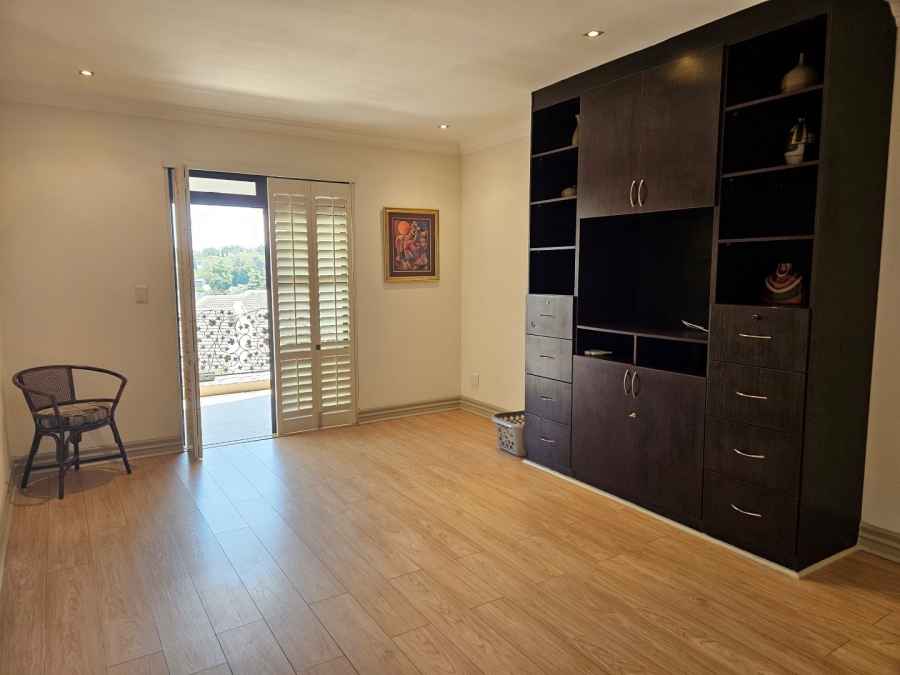 To Let 3 Bedroom Property for Rent in Hyde Park Gauteng