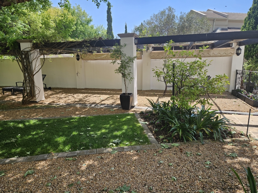 To Let 3 Bedroom Property for Rent in Hyde Park Gauteng