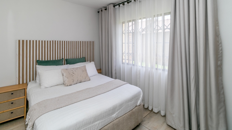 2 Bedroom Property for Sale in Noordwyk Gauteng
