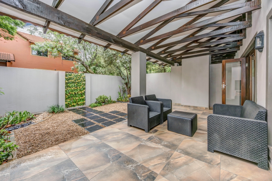 2 Bedroom Property for Sale in Fourways Gauteng