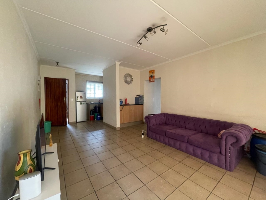 To Let 2 Bedroom Property for Rent in Noordwyk Gauteng