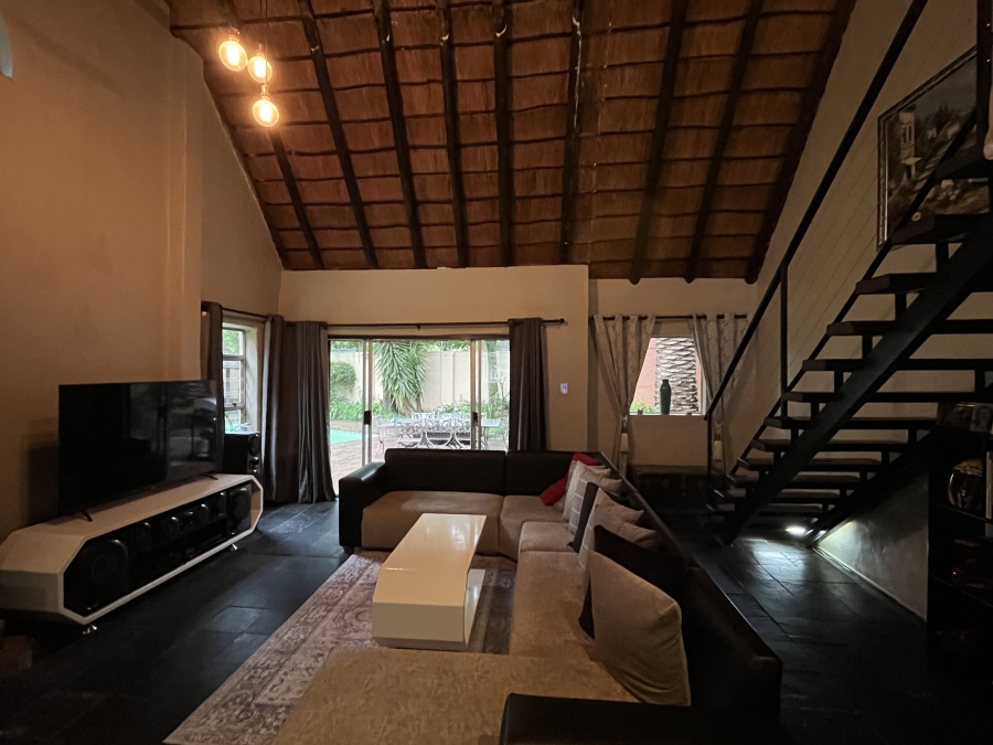 3 Bedroom Property for Sale in Sunninghill Gauteng