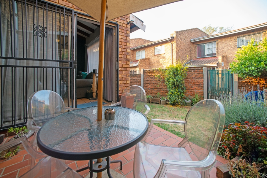 2 Bedroom Property for Sale in Illiondale Gauteng