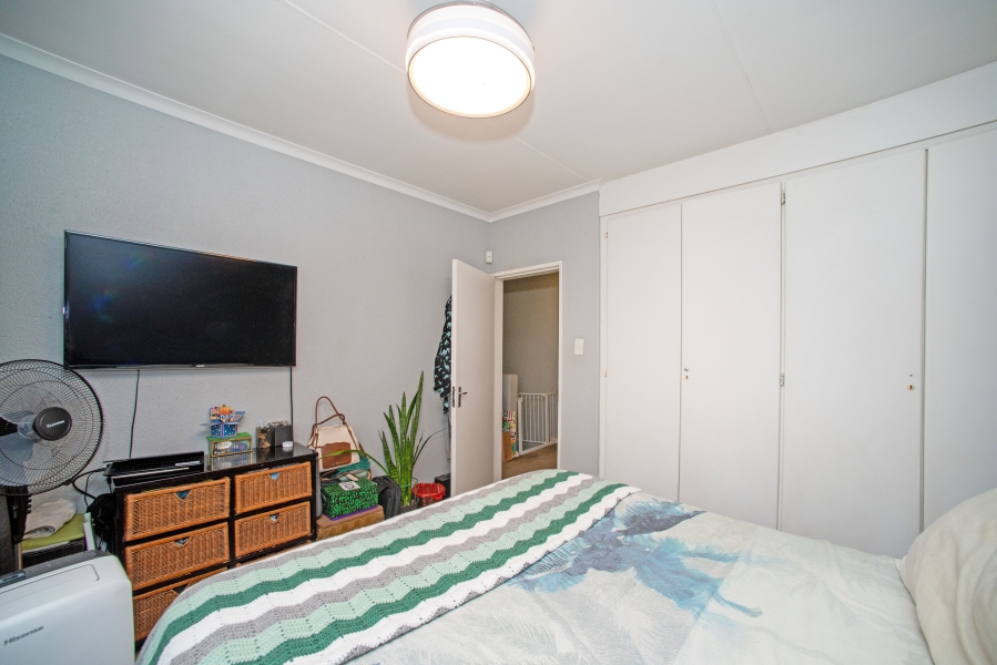 2 Bedroom Property for Sale in Illiondale Gauteng