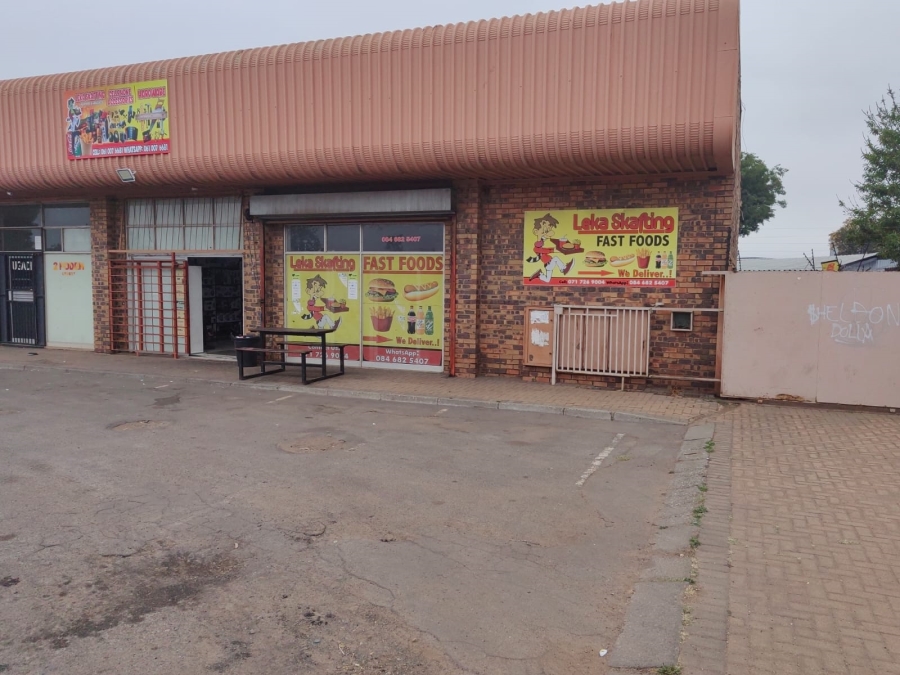 Commercial Property for Sale in Aureus Gauteng
