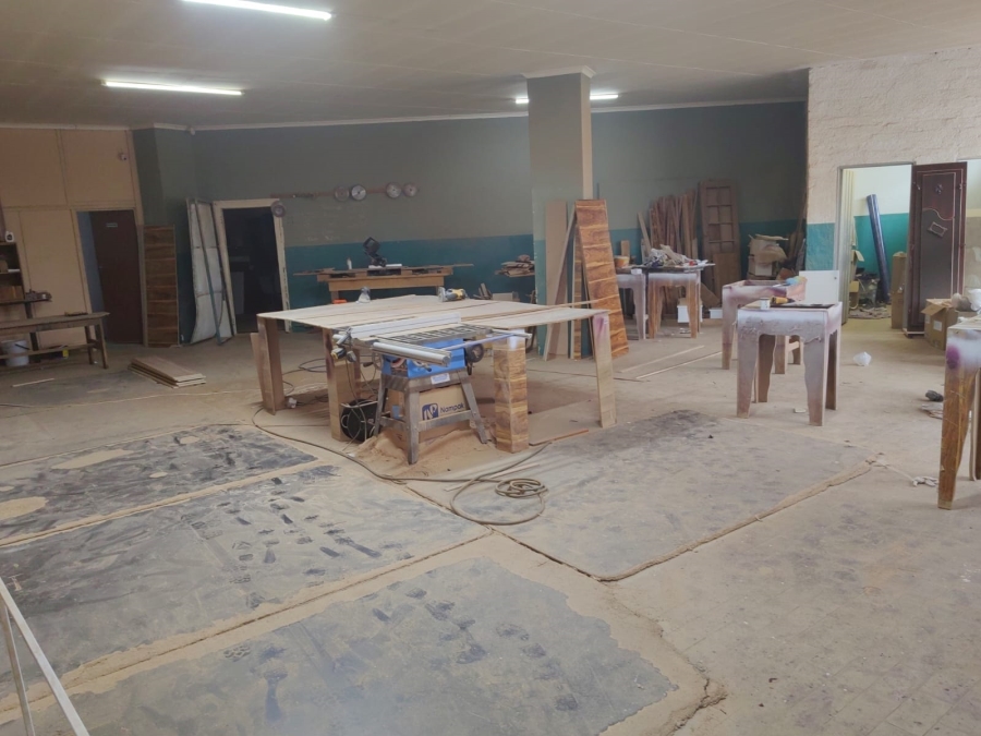 Commercial Property for Sale in Aureus Gauteng