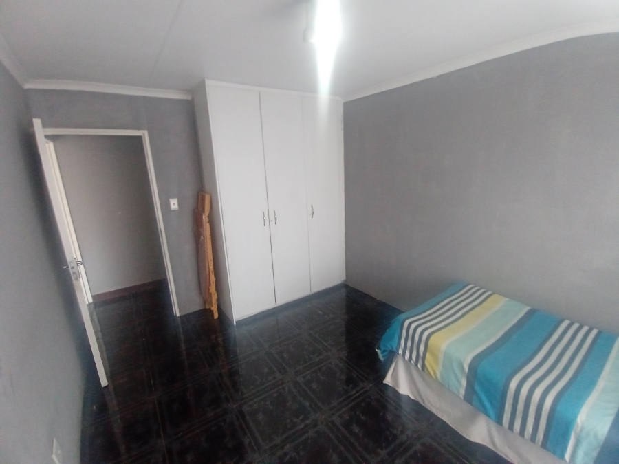 2 Bedroom Property for Sale in Liefde en Vrede Gauteng
