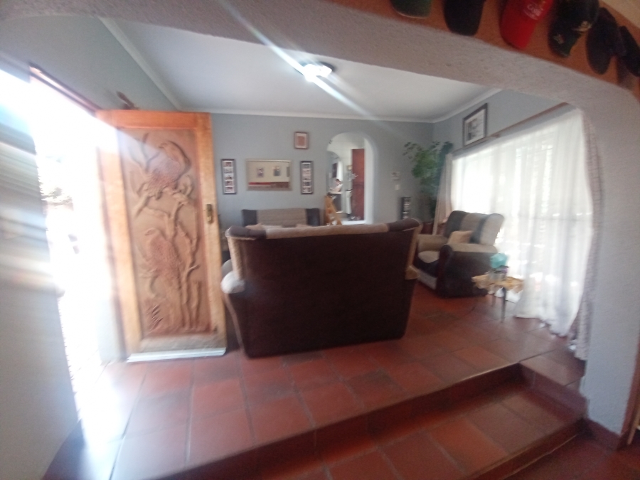4 Bedroom Property for Sale in Suideroord Gauteng