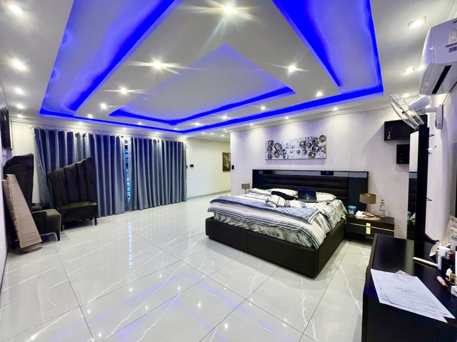 5 Bedroom Property for Sale in Winchester Hills Gauteng