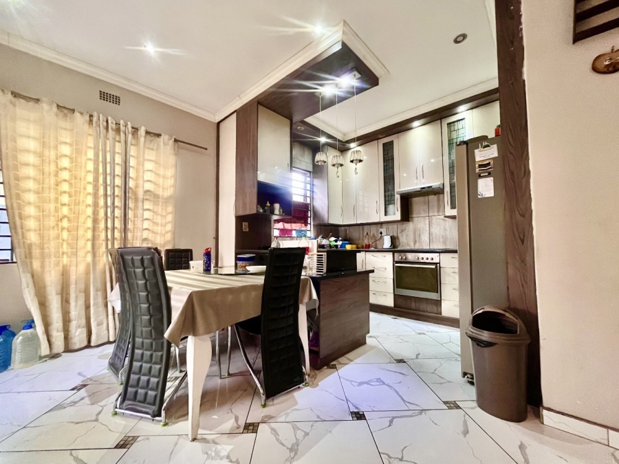 5 Bedroom Property for Sale in Winchester Hills Gauteng