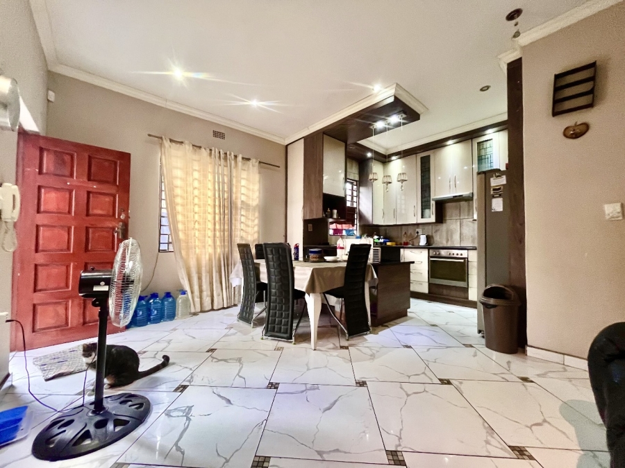 5 Bedroom Property for Sale in Winchester Hills Gauteng