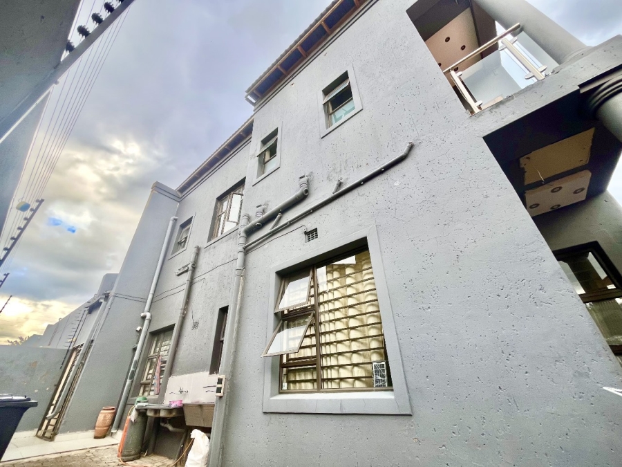 5 Bedroom Property for Sale in Winchester Hills Gauteng