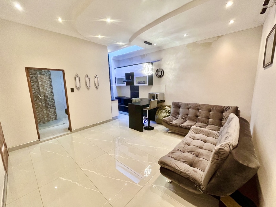 5 Bedroom Property for Sale in Winchester Hills Gauteng