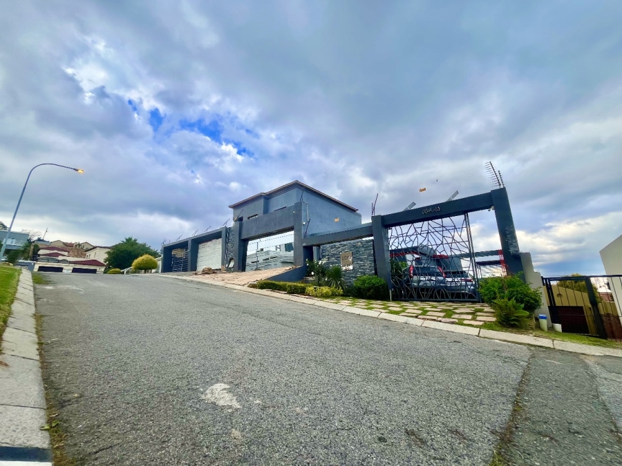 5 Bedroom Property for Sale in Winchester Hills Gauteng