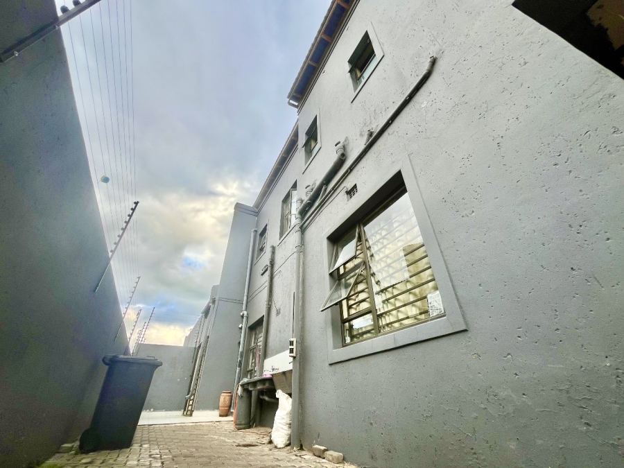 5 Bedroom Property for Sale in Winchester Hills Gauteng