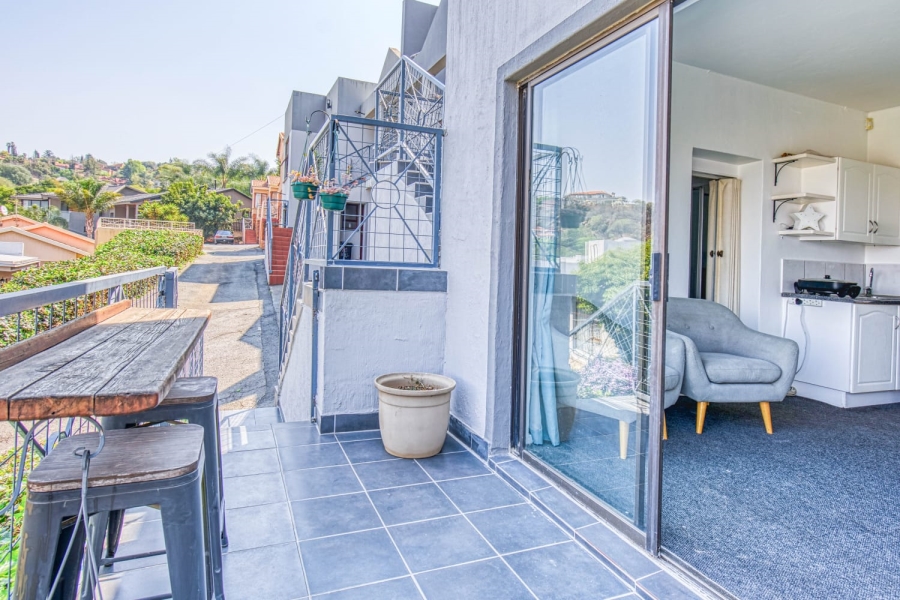 3 Bedroom Property for Sale in Glenvista Gauteng