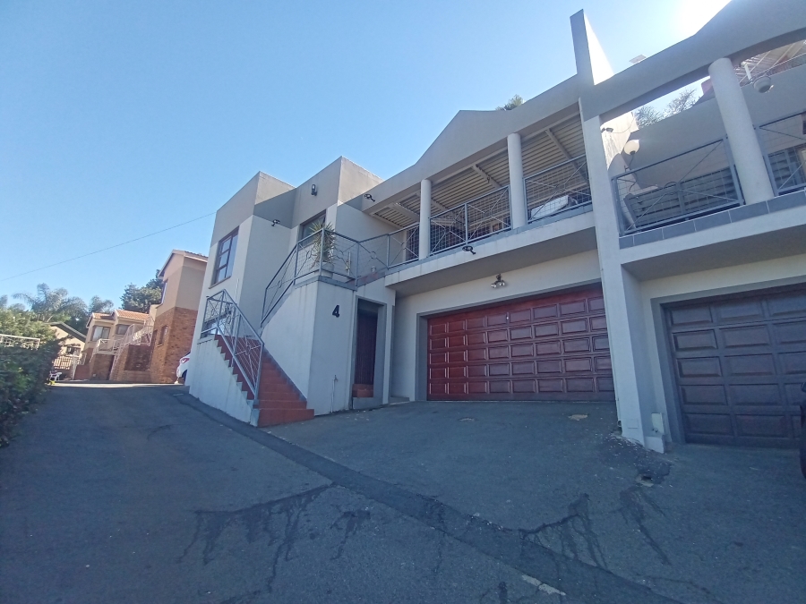 3 Bedroom Property for Sale in Glenvista Gauteng