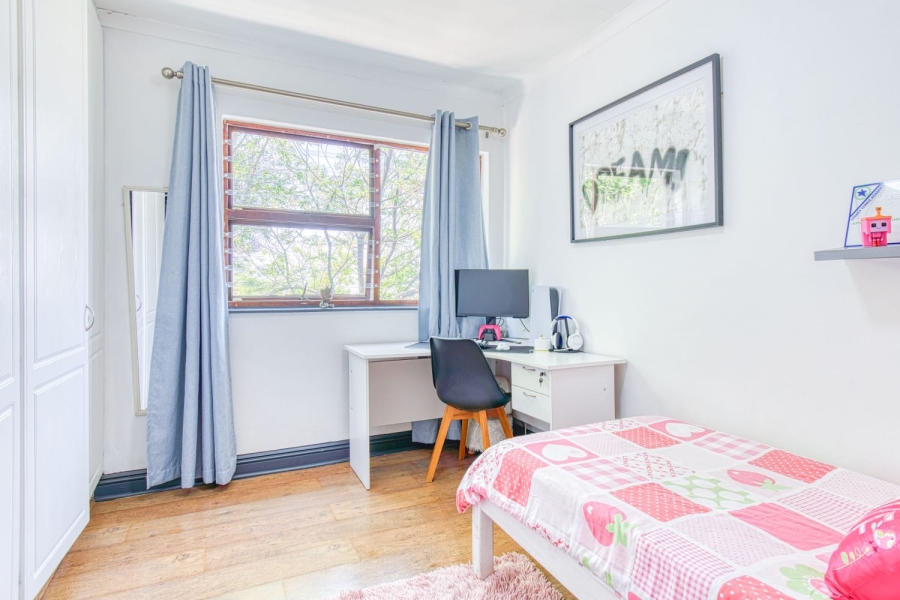 3 Bedroom Property for Sale in Glenvista Gauteng