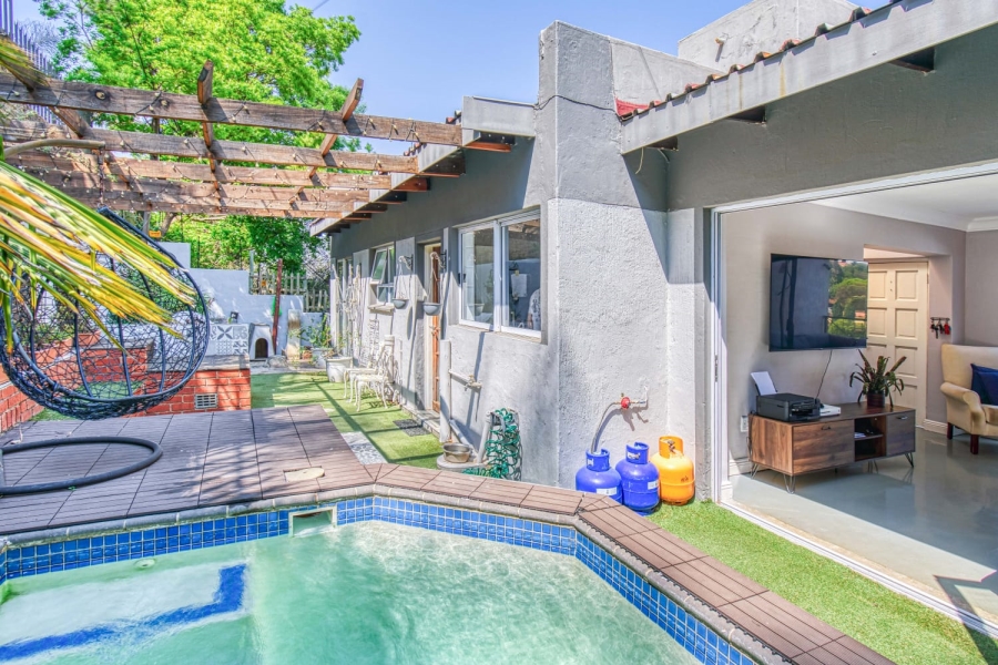 3 Bedroom Property for Sale in Glenvista Gauteng