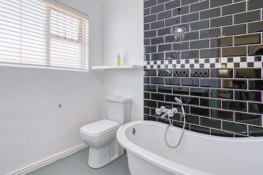 3 Bedroom Property for Sale in Glenvista Gauteng