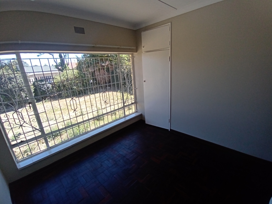 5 Bedroom Property for Sale in Ridgeway Gauteng