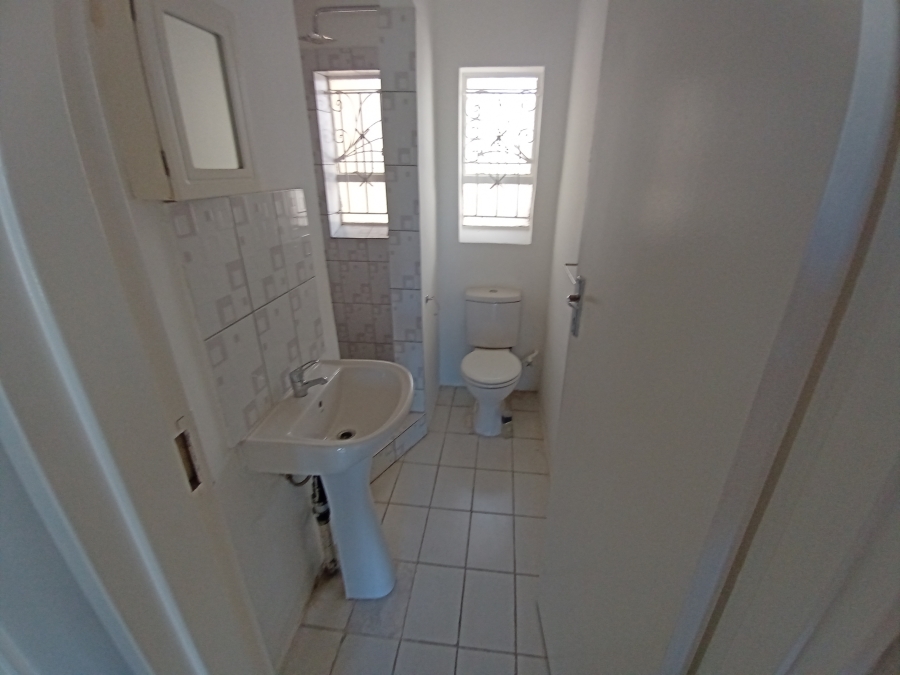 5 Bedroom Property for Sale in Ridgeway Gauteng