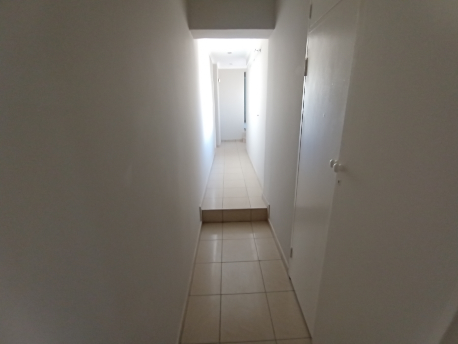 5 Bedroom Property for Sale in Ridgeway Gauteng