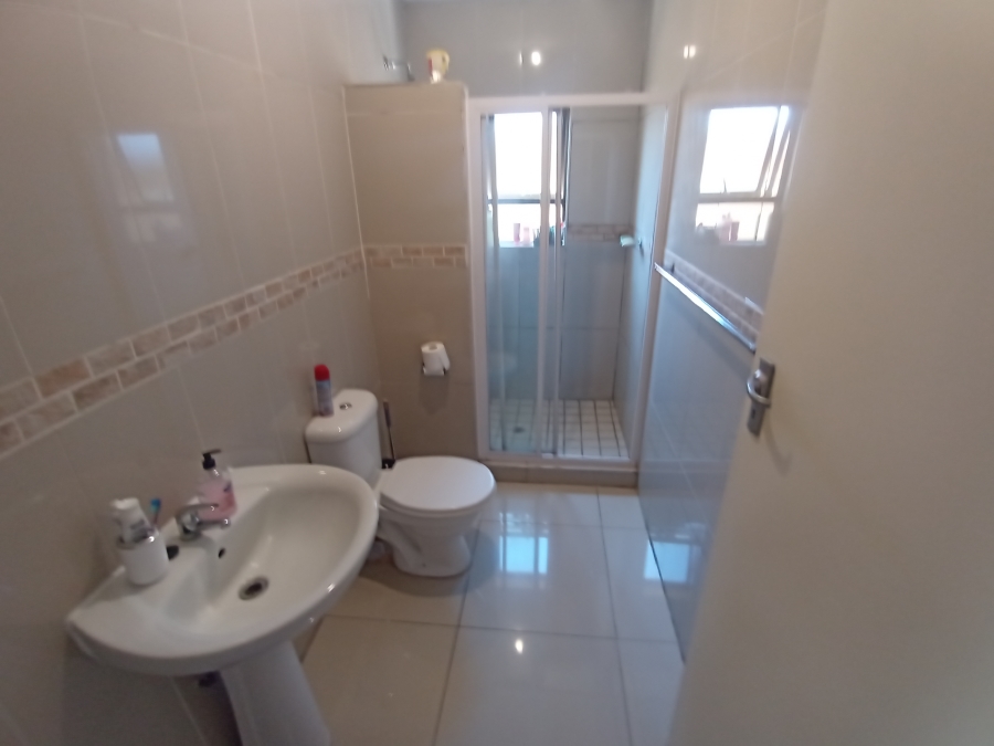 3 Bedroom Property for Sale in Winchester Hills Gauteng