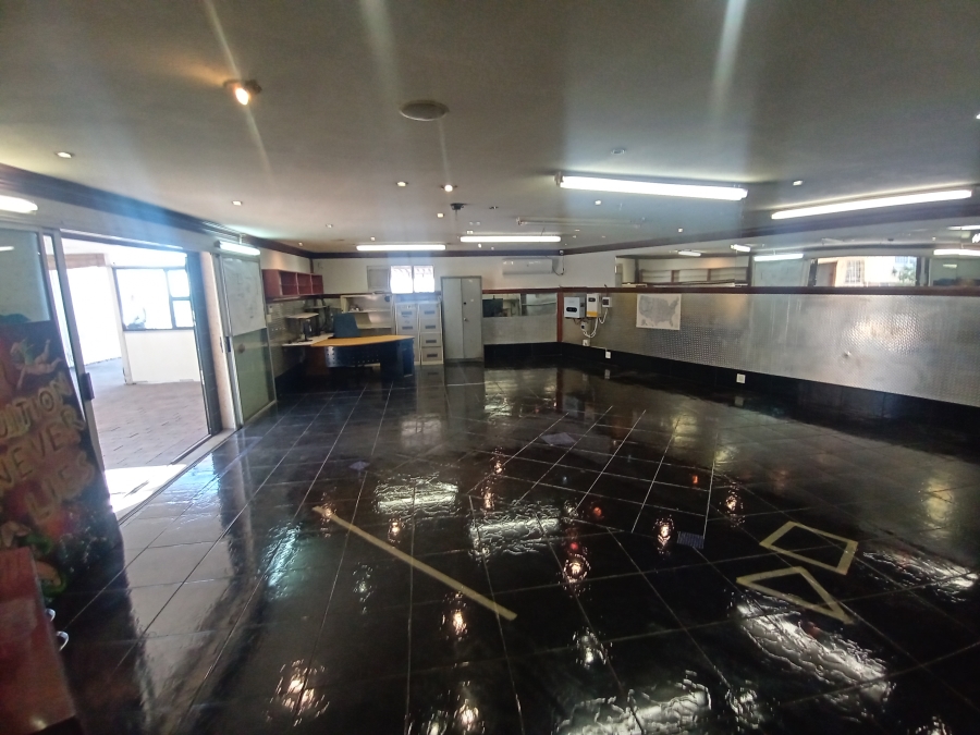 4 Bedroom Property for Sale in Linmeyer Gauteng