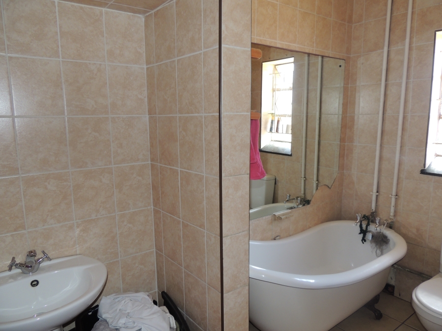 3 Bedroom Property for Sale in South Hills Gauteng