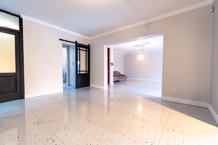 4 Bedroom Property for Sale in Radiokop Gauteng