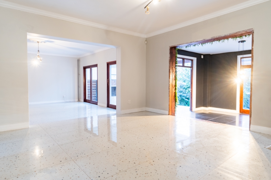 4 Bedroom Property for Sale in Radiokop Gauteng