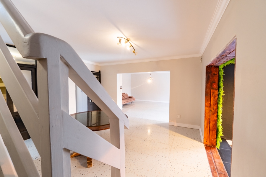 4 Bedroom Property for Sale in Radiokop Gauteng