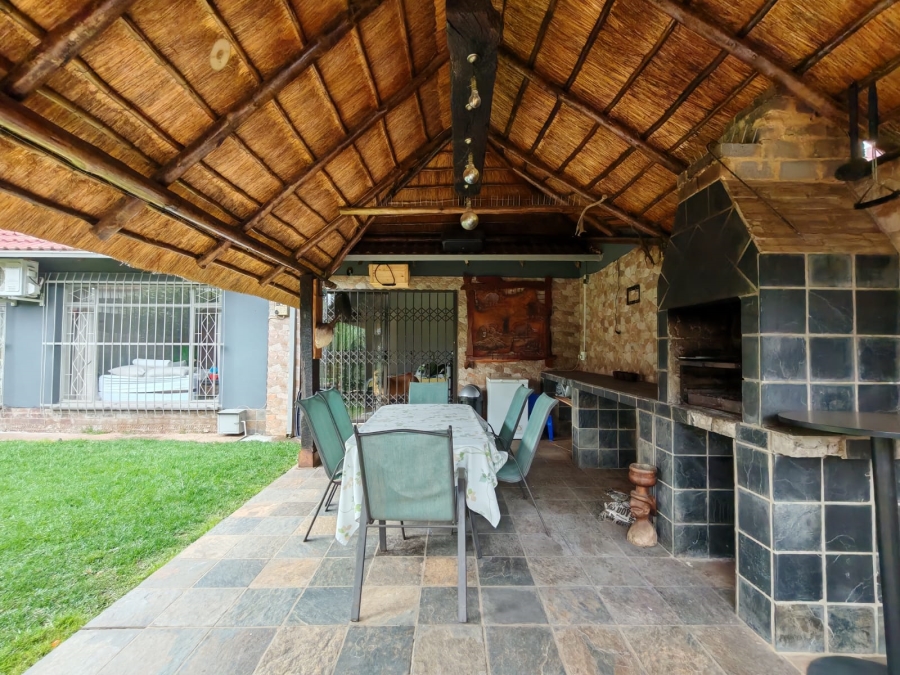 4 Bedroom Property for Sale in Risiville Gauteng