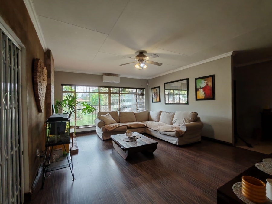 4 Bedroom Property for Sale in Risiville Gauteng