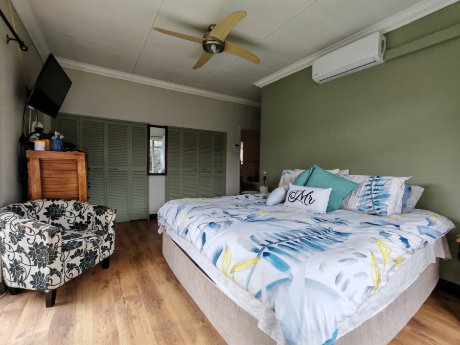 4 Bedroom Property for Sale in Risiville Gauteng