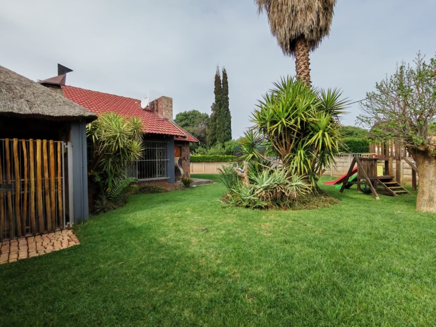4 Bedroom Property for Sale in Risiville Gauteng