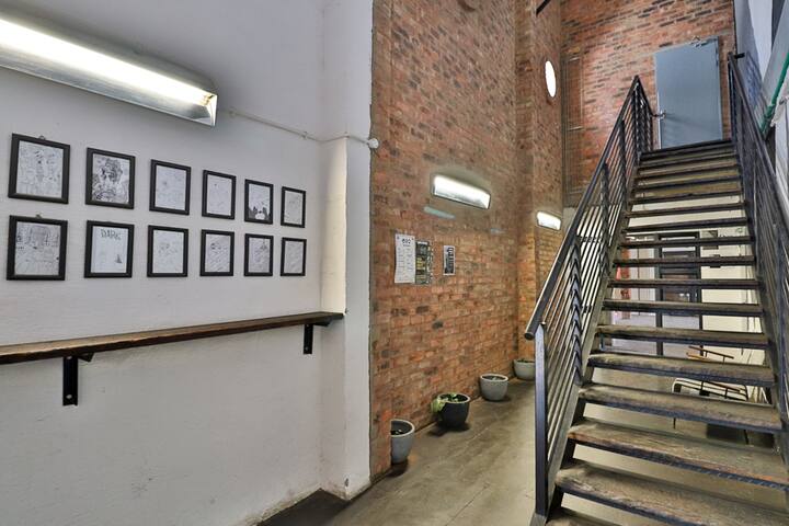 1 Bedroom Property for Sale in City and Suburban Gauteng