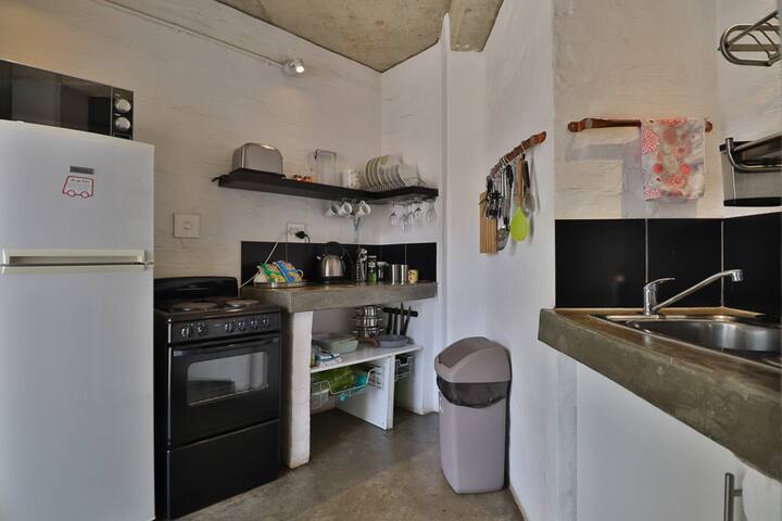 1 Bedroom Property for Sale in City and Suburban Gauteng