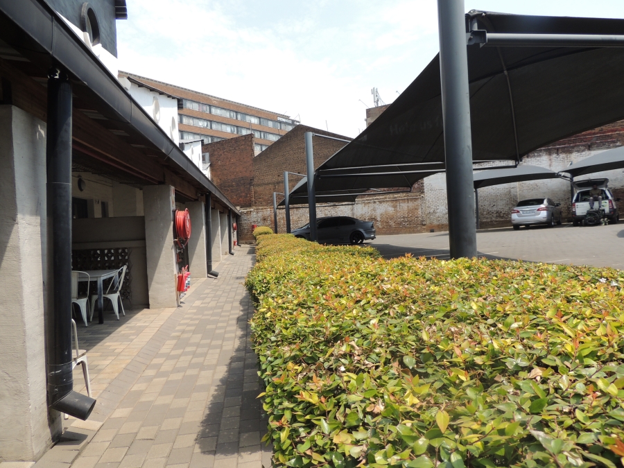 1 Bedroom Property for Sale in City and Suburban Gauteng