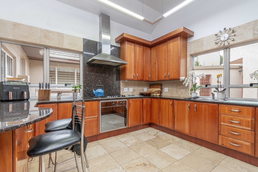 4 Bedroom Property for Sale in Cheltondale Gauteng