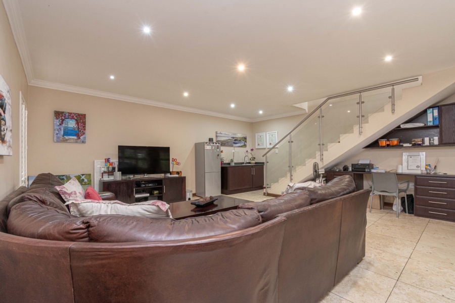 4 Bedroom Property for Sale in Cheltondale Gauteng