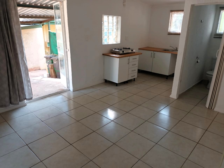 To Let 1 Bedroom Property for Rent in Kloofsig Gauteng