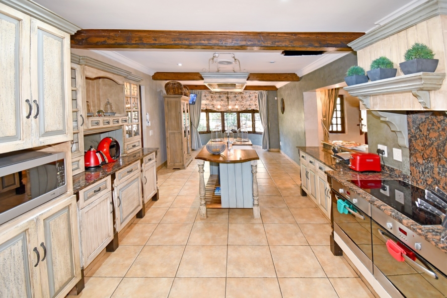 5 Bedroom Property for Sale in Morningside Gauteng