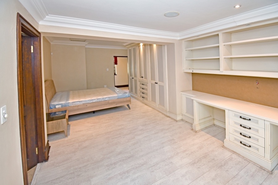 5 Bedroom Property for Sale in Morningside Gauteng