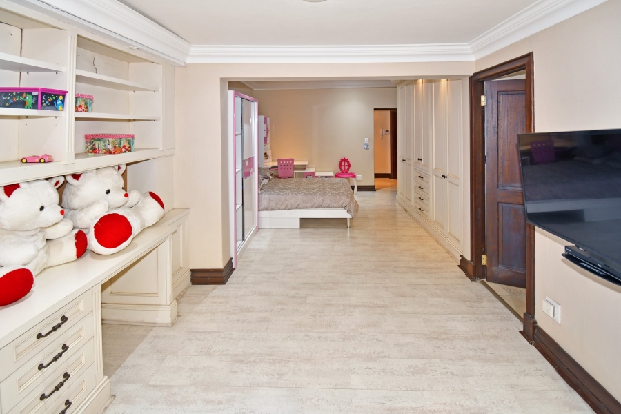 5 Bedroom Property for Sale in Morningside Gauteng