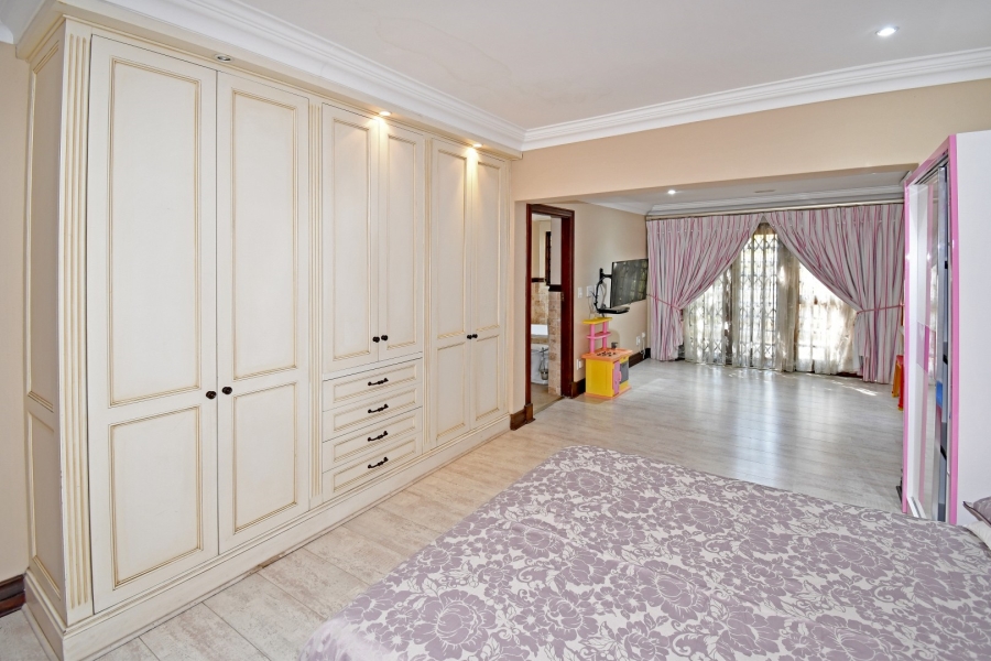 5 Bedroom Property for Sale in Morningside Gauteng
