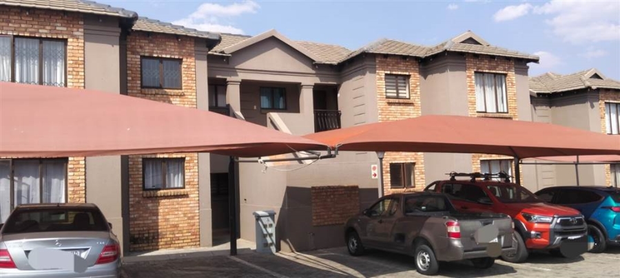 2 Bedroom Property for Sale in Helderwyk Gauteng