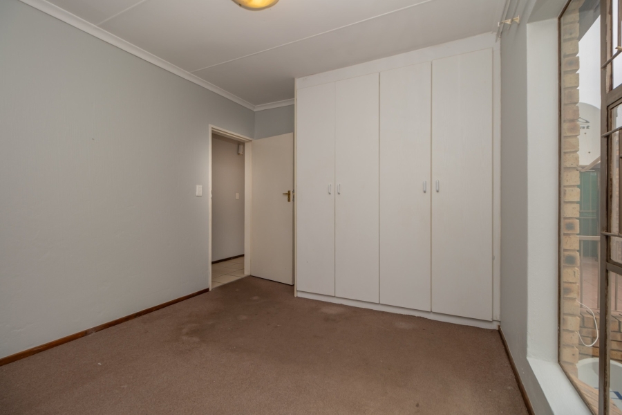 2 Bedroom Property for Sale in Amorosa Gauteng