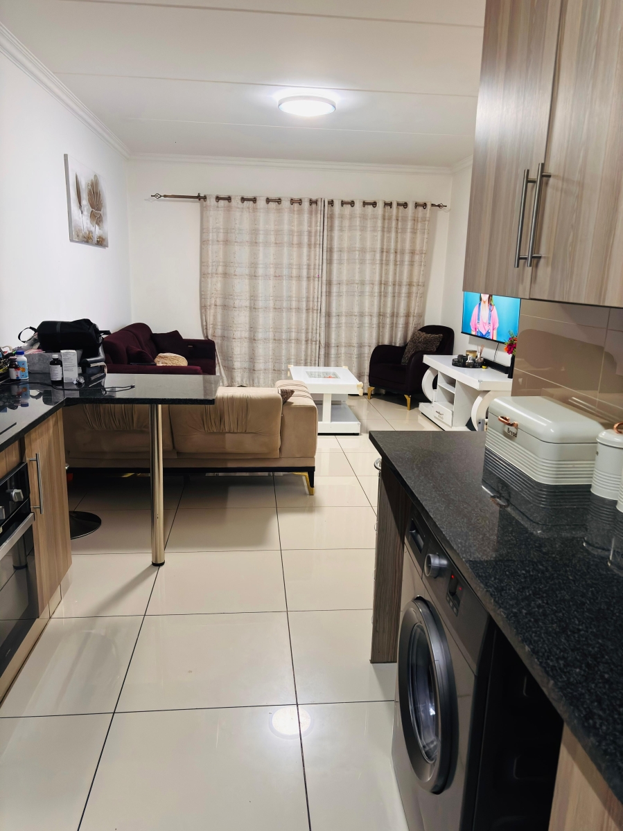 2 Bedroom Property for Sale in Fairlead Gauteng
